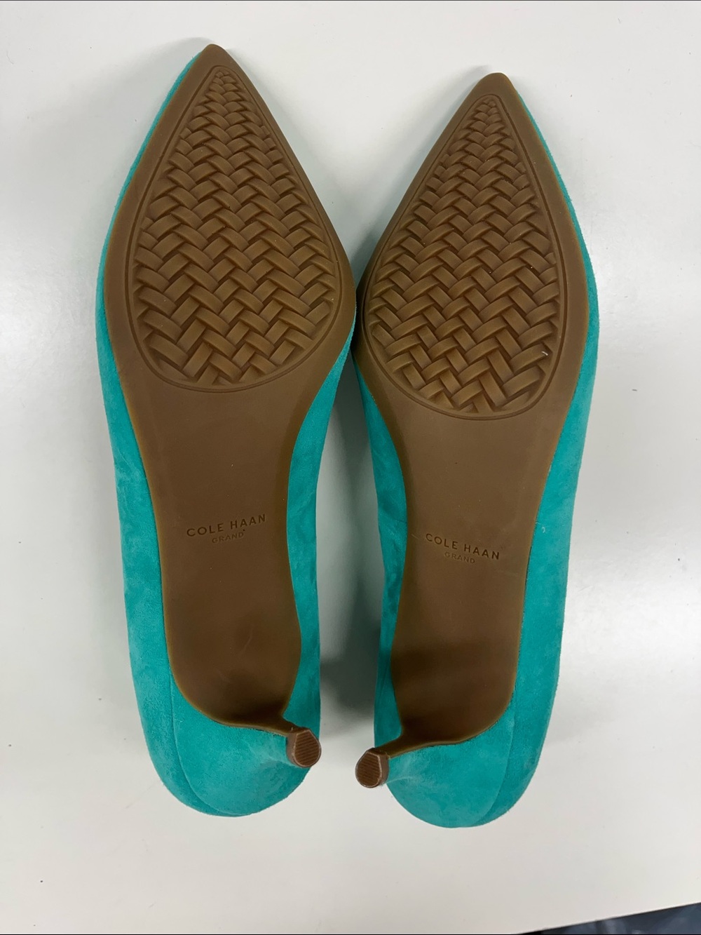 New Cole Haan Go-To Park Pump Teal Suede Size 8.5 - Picture 6 of 7